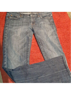7 for all mankind bootcut Jean's sz 28